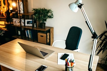 desk set up