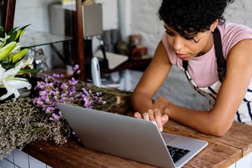 woman-working-on-latop