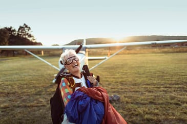woman-finishing-parachuting